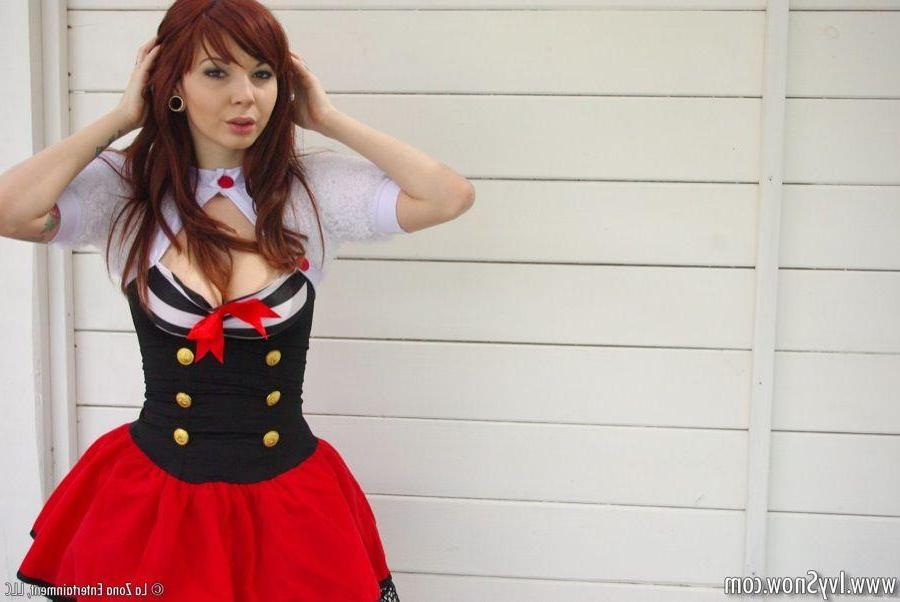15P Pictures of teen Ivy Snow giving you a sexy hentai fantasy