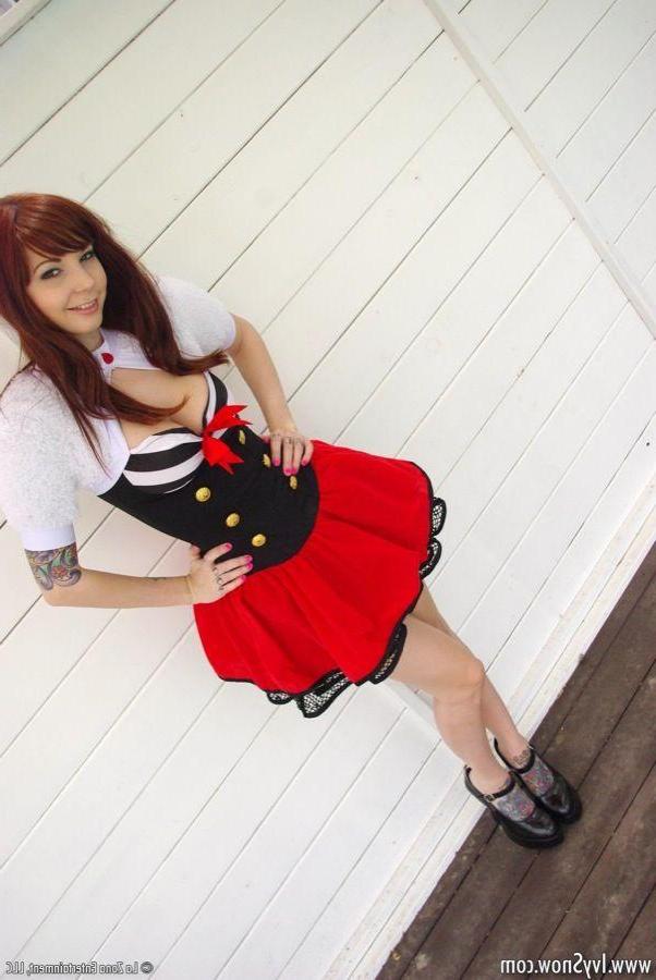 15P Pictures of teen Ivy Snow giving you a sexy hentai fantasy