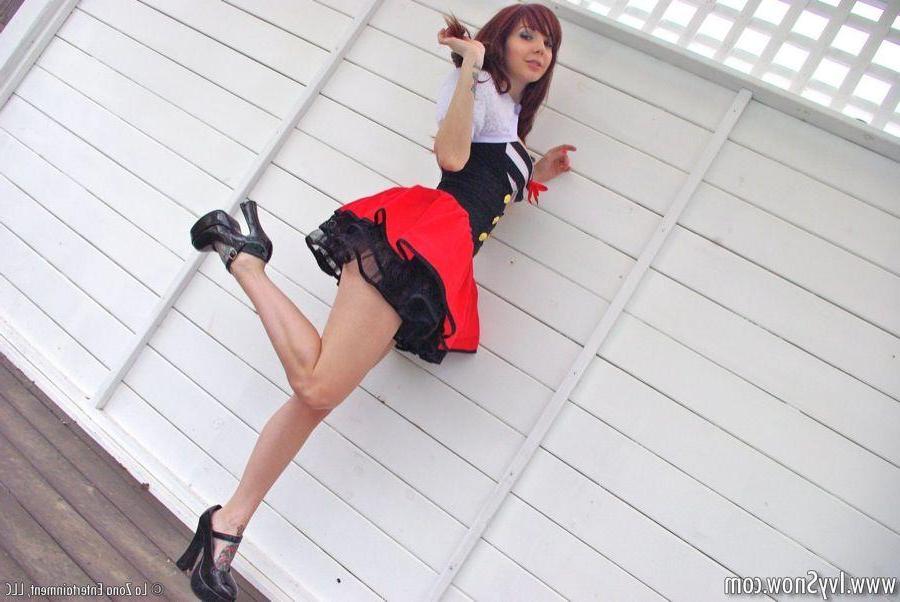 15P Pictures of teen Ivy Snow giving you a sexy hentai fantasy