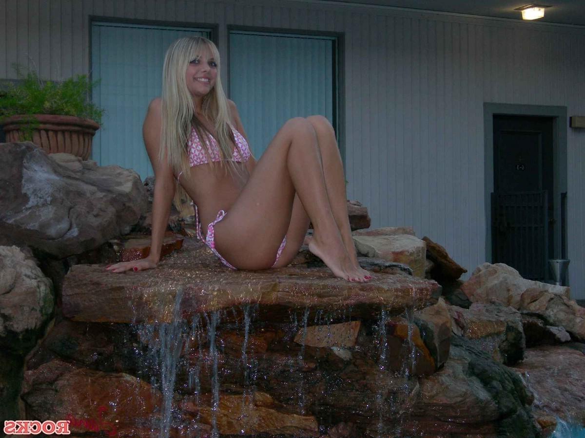 12P Jana loves to show off her new bikini while playing in the pool