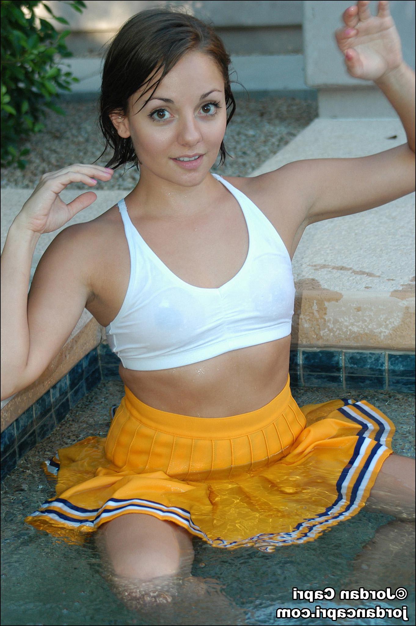 20P Pictures of teen Jordan Capri cheering for you in the back yard
