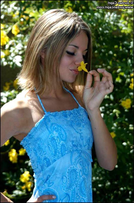 19P Pictures of teen model Jordan Capri looking pretty outside