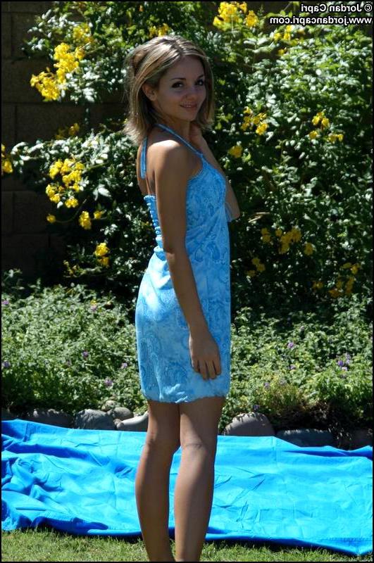 19P Pictures of teen model Jordan Capri looking pretty outside