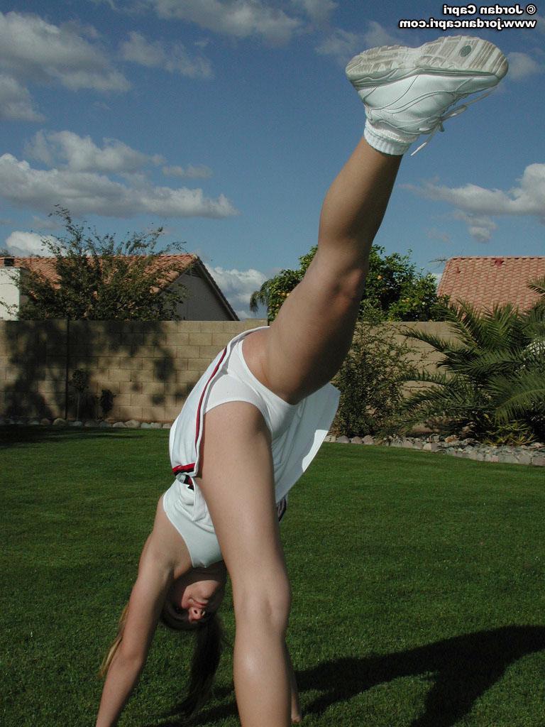 20P Cheerleader Jordan Capri cheers with no panties on