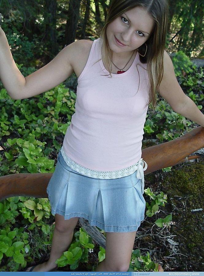 20P Pictures of Josie Model getting naked in the woods