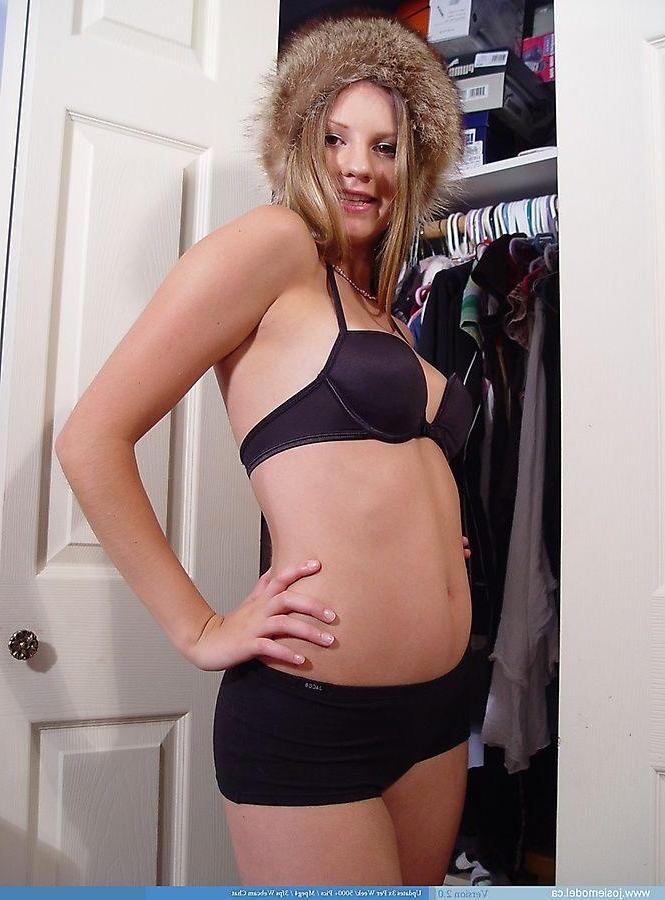20P Pictures of Josie Model trying on her hats