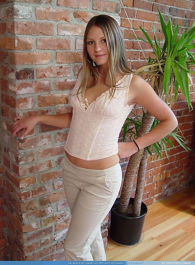 20P Pictures of teen star Josie Model giving your cock a tease