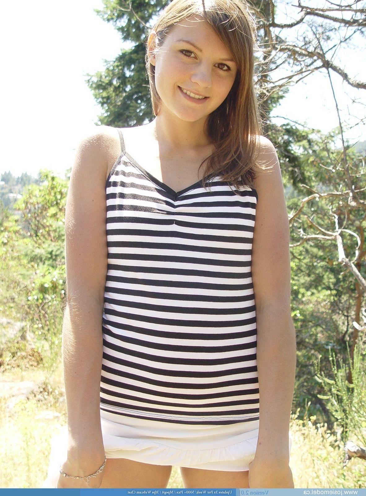 20P Pictures of teen hottie Josie Model showing her hotness outside