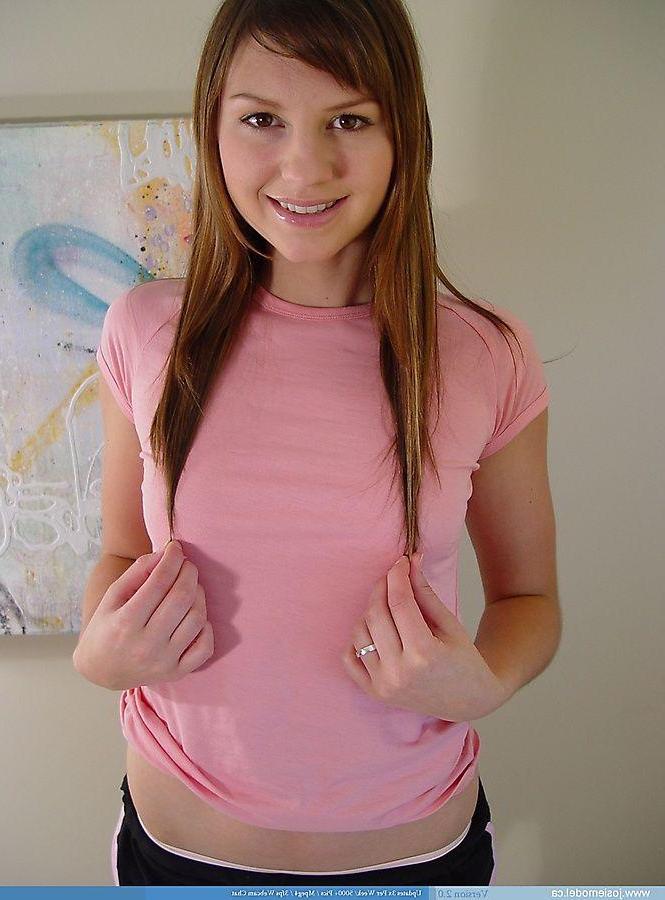 20P Pictures of teen amateur Josie Model exposing her perky teen titties in bed