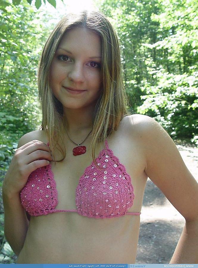 20P Pictures of teen cutie Josie Model exposing her tits outside
