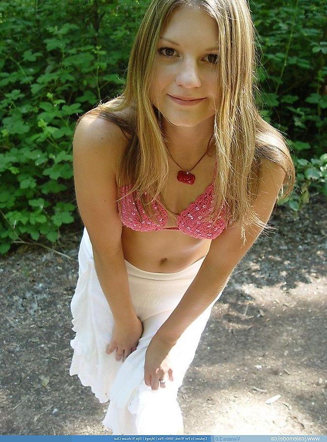 20P Pictures of teen cutie Josie Model exposing her tits outside