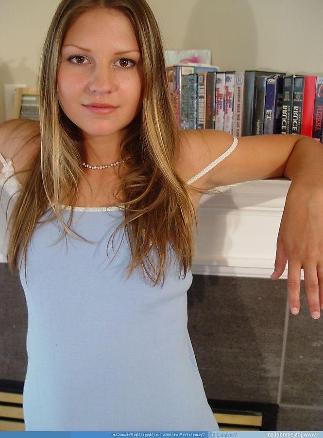 20P Pictures of Josie Model showing her perky teen titties