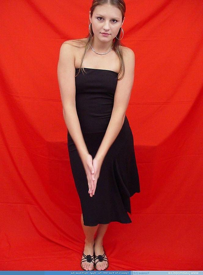 20P Pictures of teen cutie Josie Model showing you her perky tits
