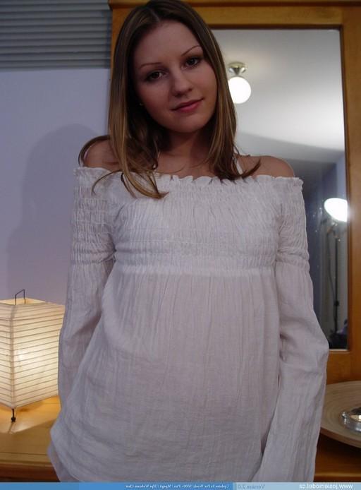 15P Josie model in hot lingerie