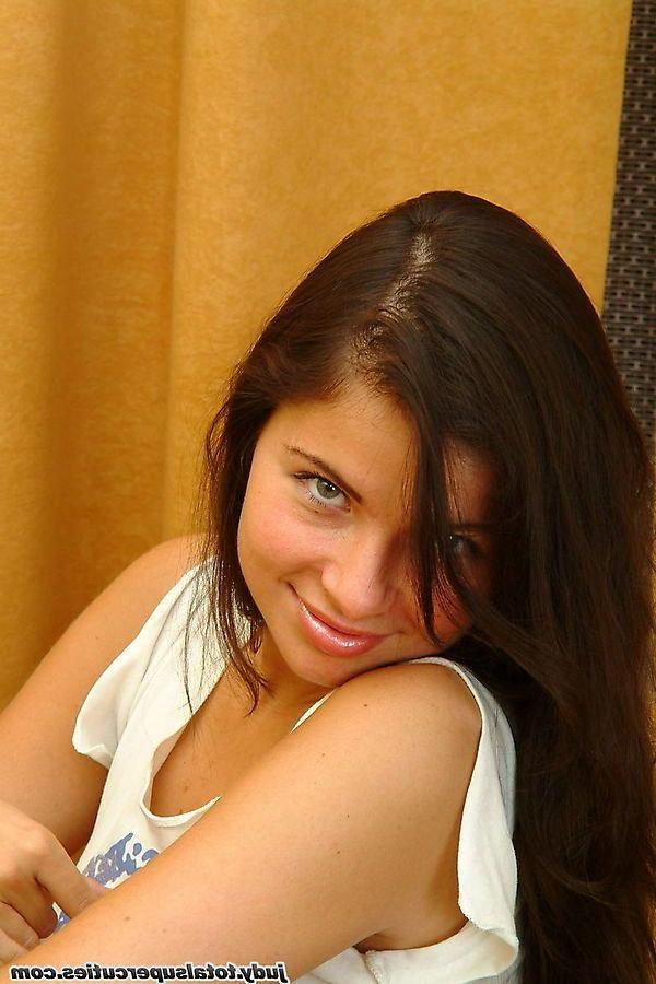 20P Pictures of teen model Judy spreading for your cock