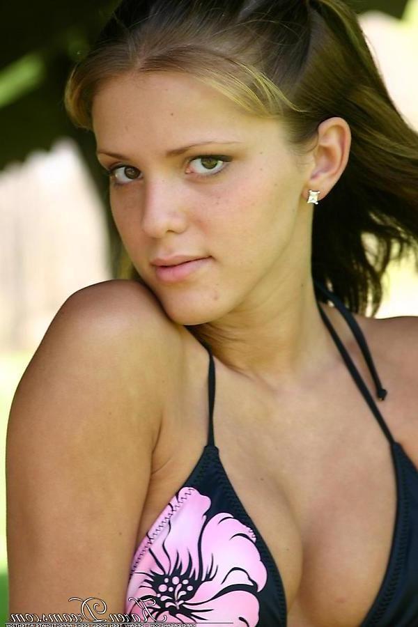 20P Pictures of teen chick Karen Dreams teasing in a bikini