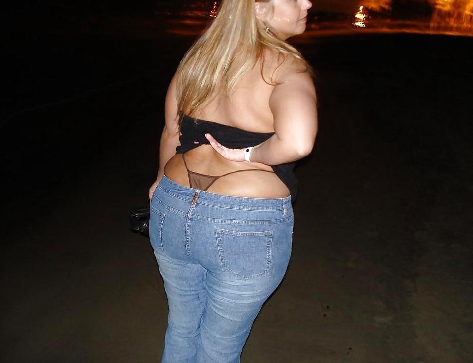 25P Curvy hips