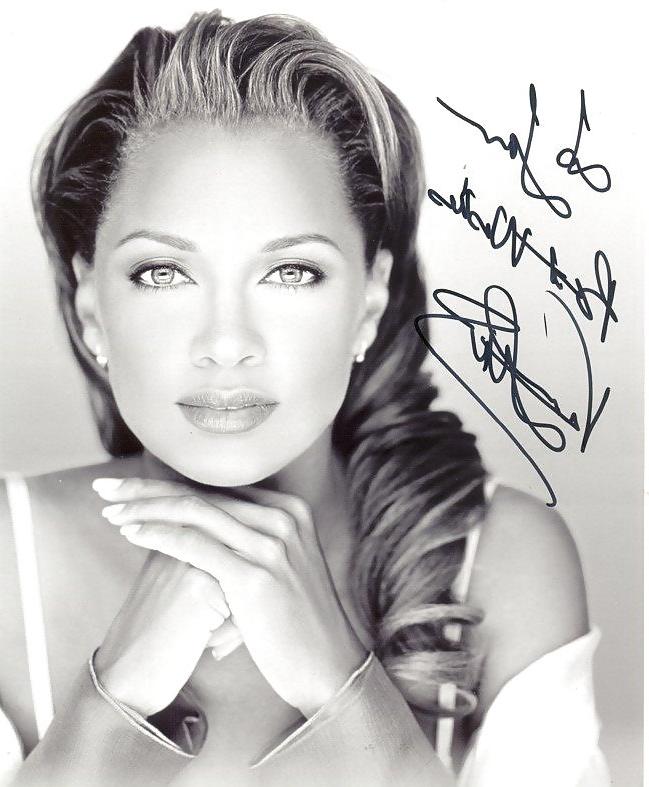 25P Vanessa Williams Glamour, Nude, Caps 