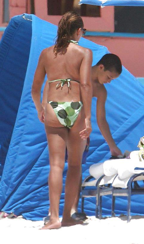 25P Vanessa Williams Glamour, Nude, Caps 