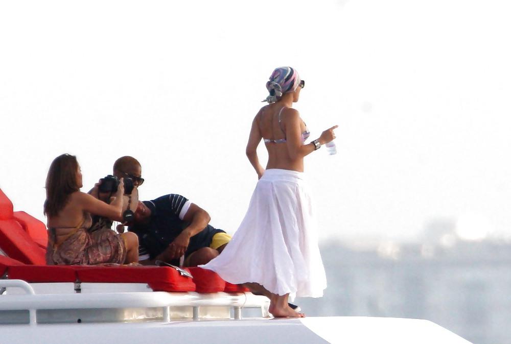 25P Jennifer Lopez Celebrating her birthday in Miami BIKINI Top