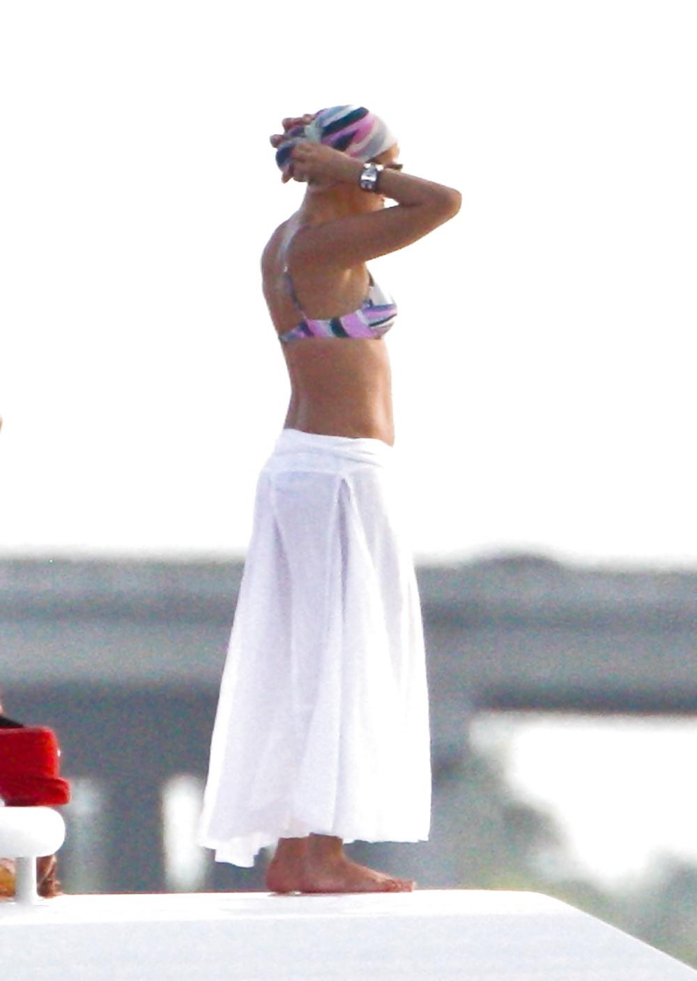 25P Jennifer Lopez Celebrating her birthday in Miami BIKINI Top