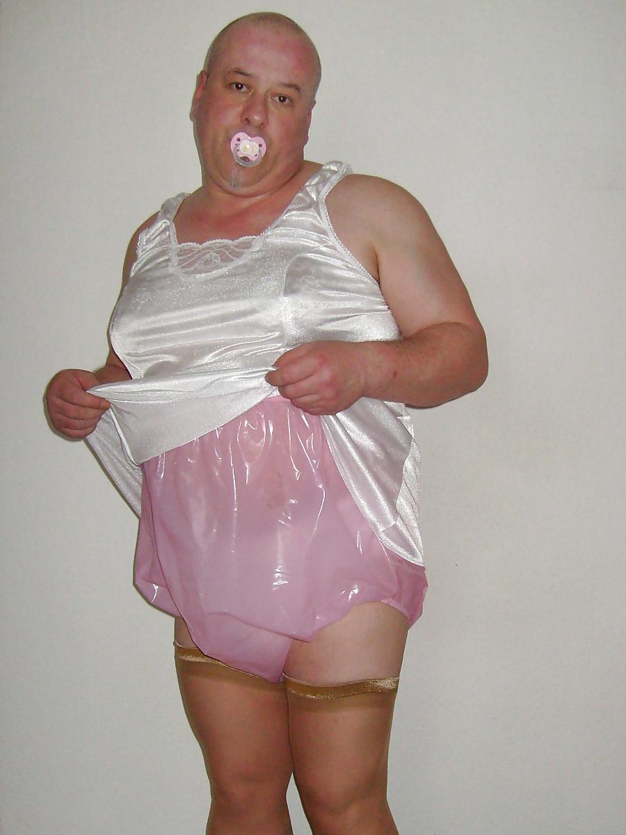 24P Fat diapered sissy