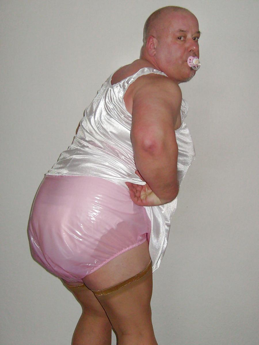 24P Fat diapered sissy