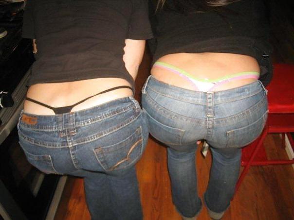 25P Beautyful asses in jeans