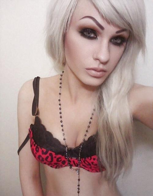 25P Shemales,Tits & Dicks,by Blondelover.