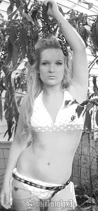 14P Katelyncheck my recorded webcam vids of her 2