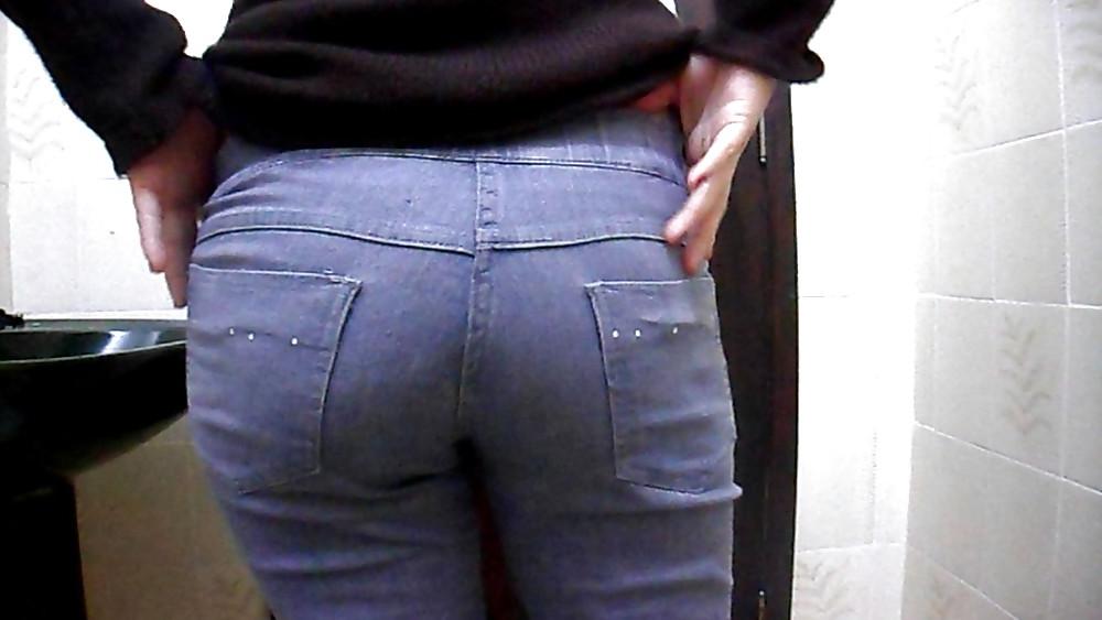 12P Wife jeans ass