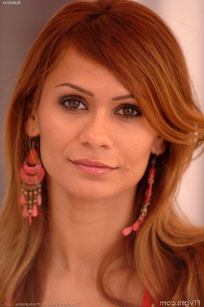 20P Pictures of Katarina giving you her pussy