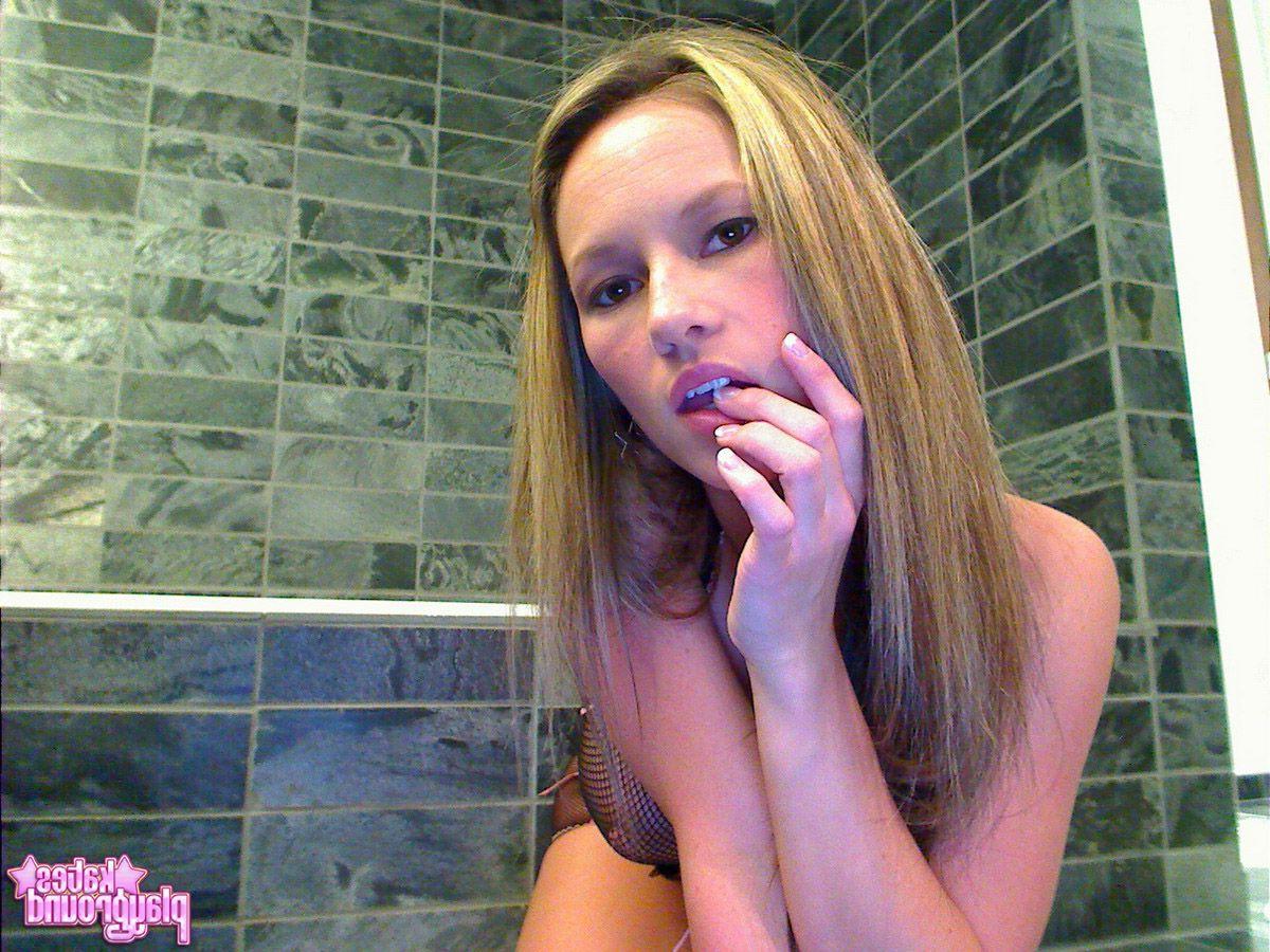 20P Pictures of teen girl Kate's Playground going wild in the bathroom