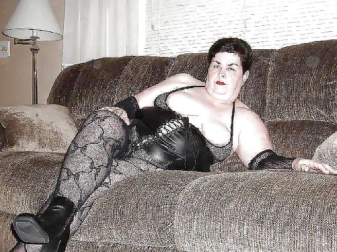25P Big fat granny omas I would love to date 2