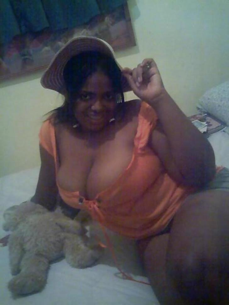 25P FAT TITS