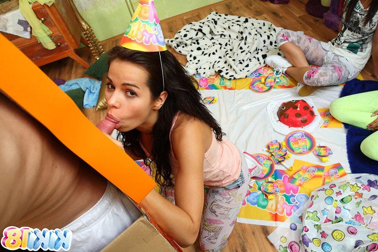 15P Pictures of teen amateur Kiki 18 getting fucked for her birthday
