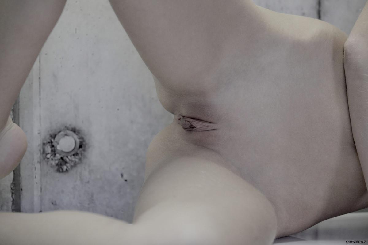 16P Blonde teen Angelica strips completely naked in this artistic set