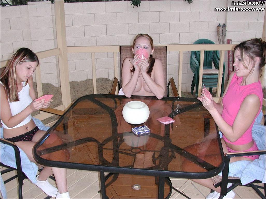 16P Raimi, Lacey and Stacy play strip poker