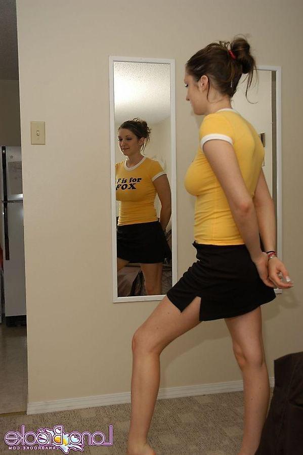 20P Pictures of Lana Brooke checking herself out in the mirror