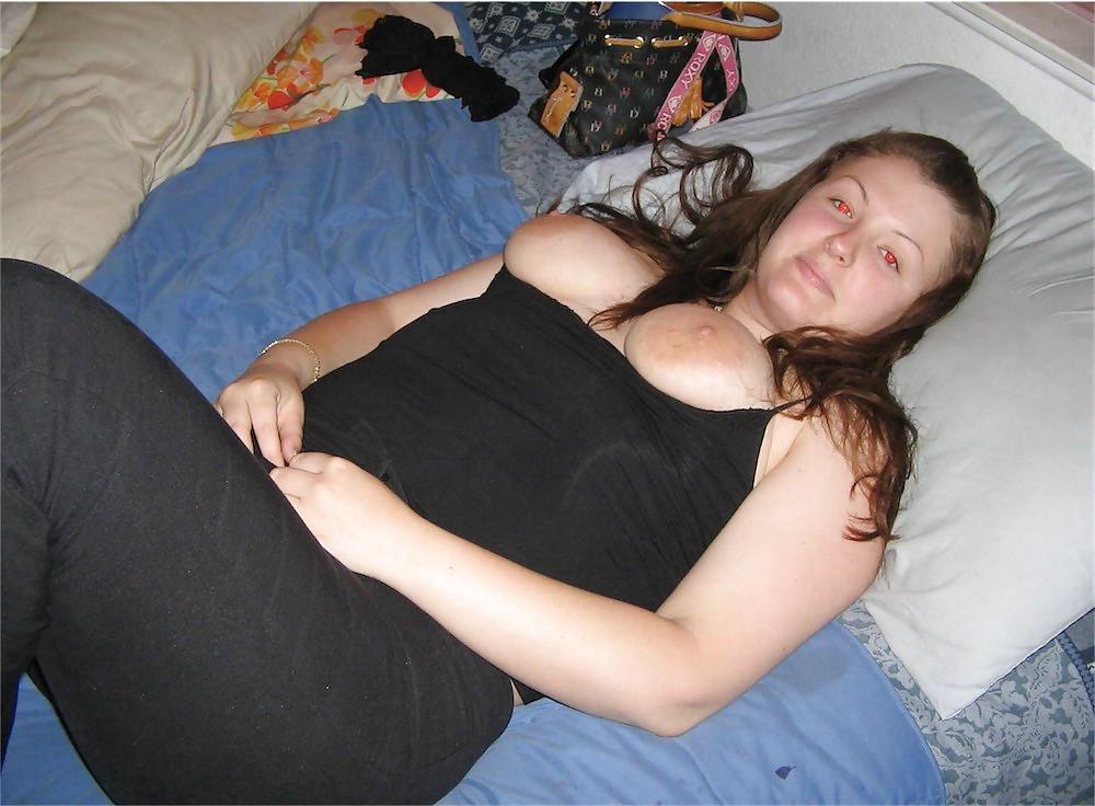 12P Hot Curvy Slut From, SmutDates.com