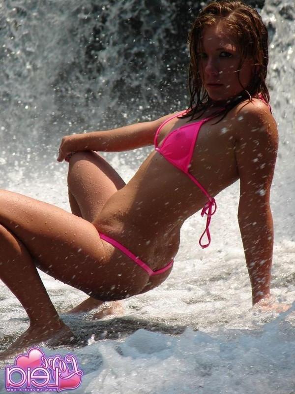 15P Leia under a waterfall in her bikini