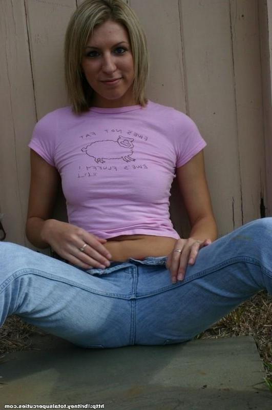 18P Britney showing off her thong through her jeans