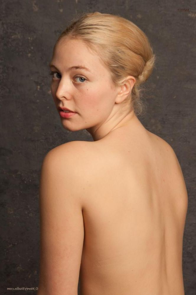 11P Blonde teen Mae poses artistically for a painting