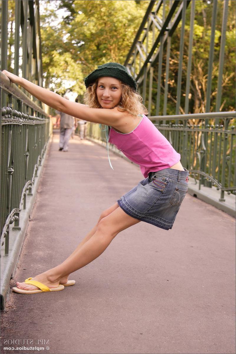 12P MPL Studios Presents Masha in "Postcard From St Petersburg"