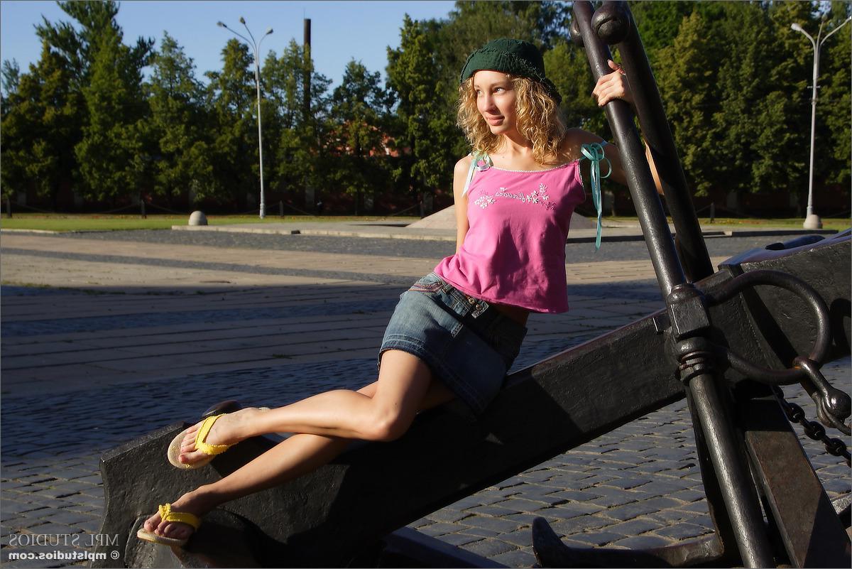 12P MPL Studios Presents Masha in "Postcard From St Petersburg"