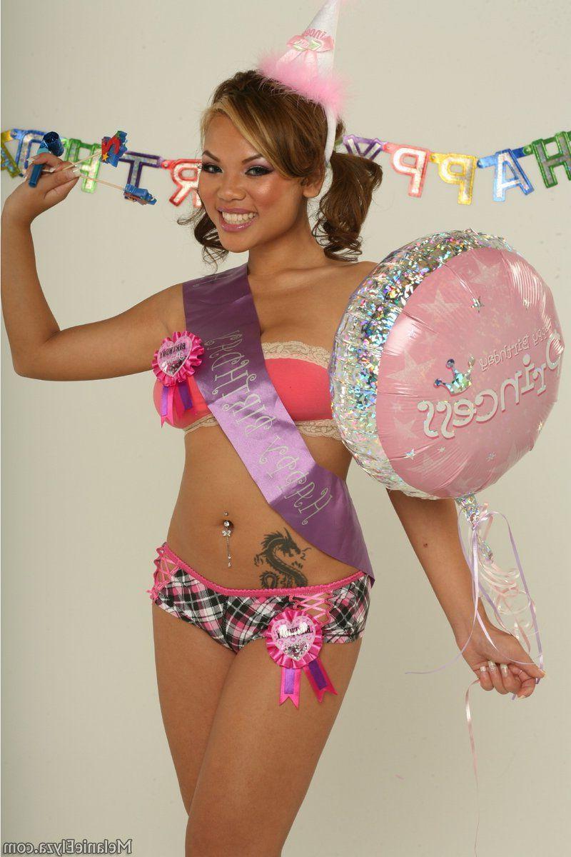 15P Pictures of teen hottie Melanie Elyza celebrating her birthday