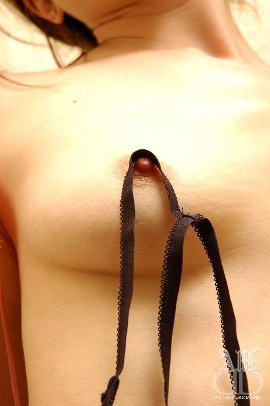 12P Pictures of Minx stripping naked for your pleasure