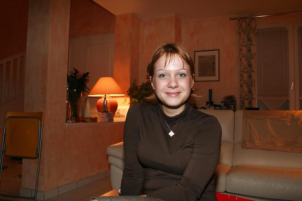 25P Short Haired Slut From SmutDates