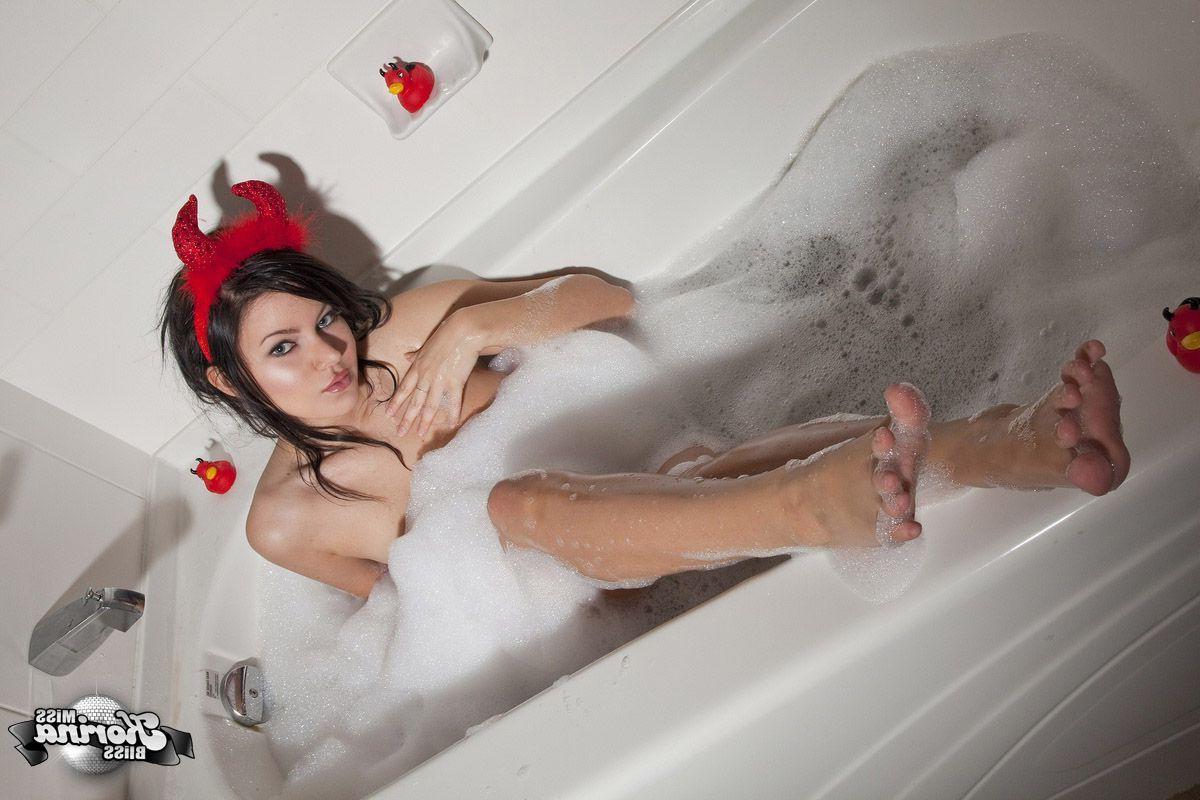 20P Pictures of Miss Korina Bliss celebrating Halloween a little late