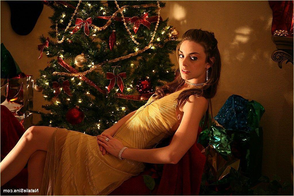 20P Pictures of Natalie Sins giving you an early Christmas present